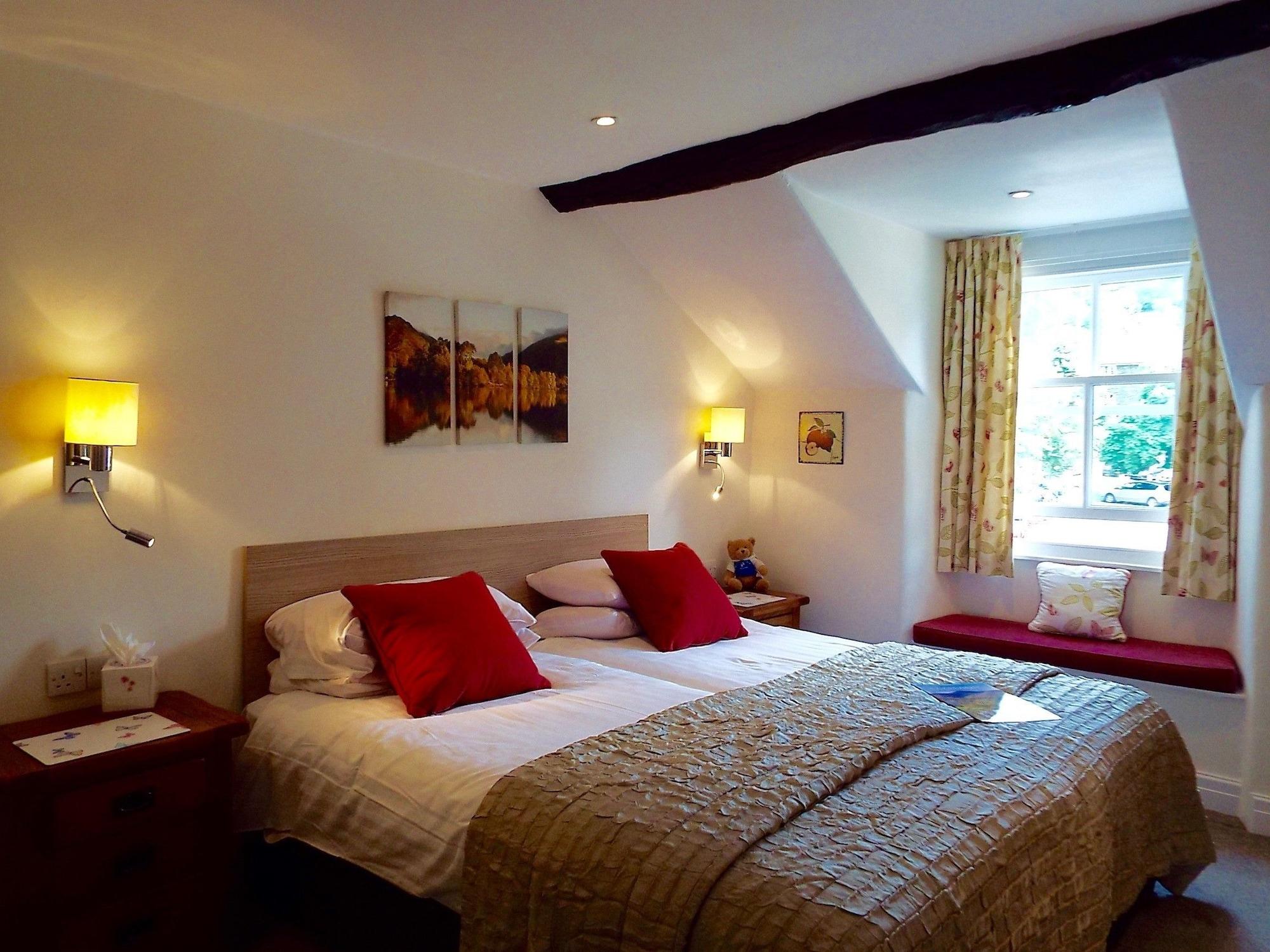 Wateredge Inn- The Inn Collection Group Ambleside Eksteriør bilde